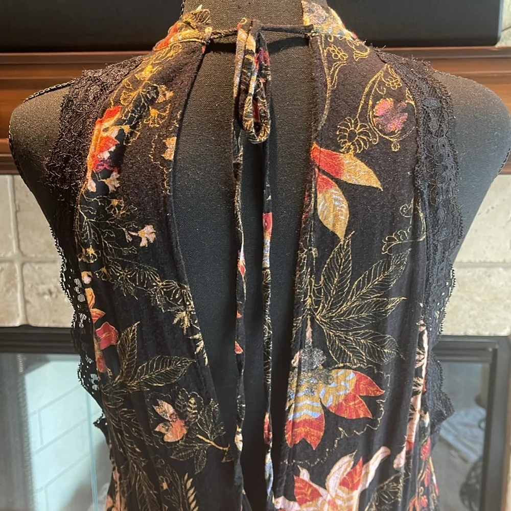 Free People Floral Mini With Lace Details
